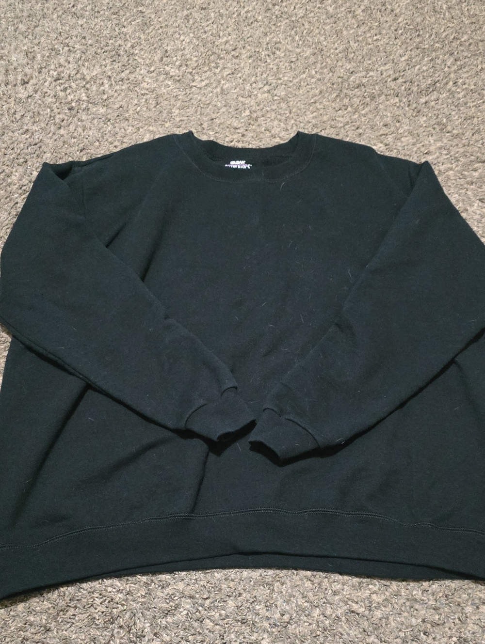 Gildan Men's Black Crewneck Sweatshirt